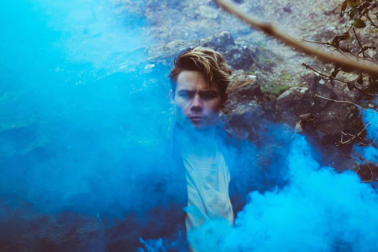 How to Use Smoke Bombs for Photography: The Essential Guide