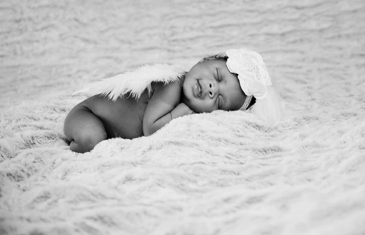 Newborn Photography Tutorial PART 1| Full Newborn Photoshoot BTS, Newborn  Posing Tutorial - YouTube